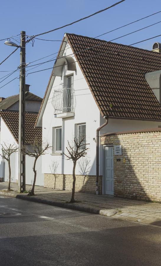 Raba92 Apartman House Kültér fotó