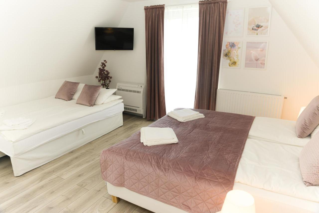 Raba92 Apartman House Kültér fotó