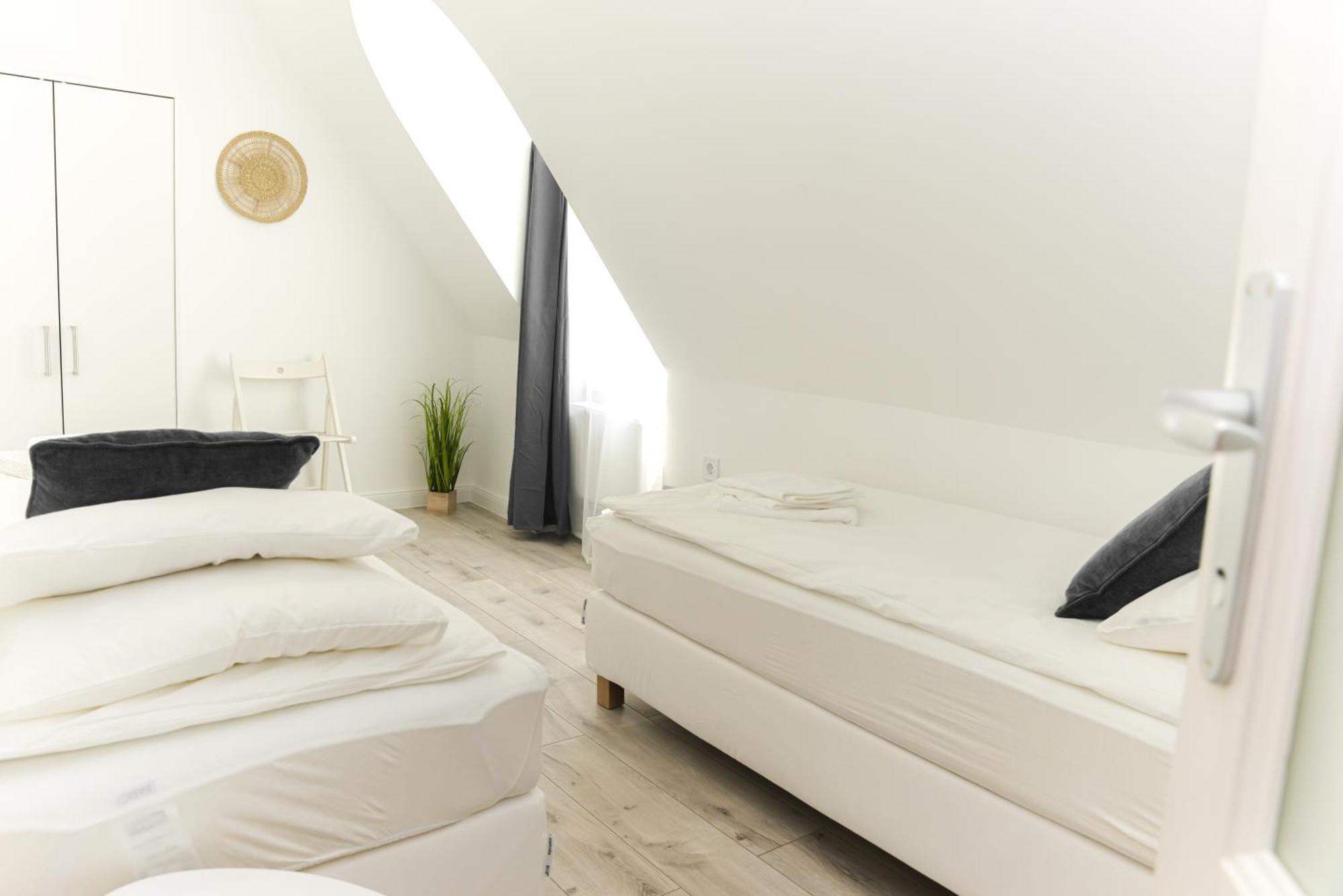 Raba92 Apartman House Kültér fotó